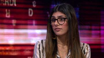 Las fotos de Mia Khalifa en ropa interior para presumir su。